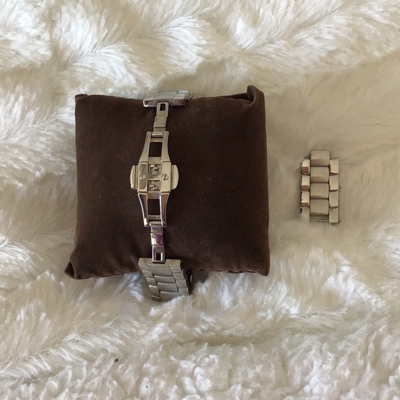 Michael Kors Watch - Picture 2 of 3